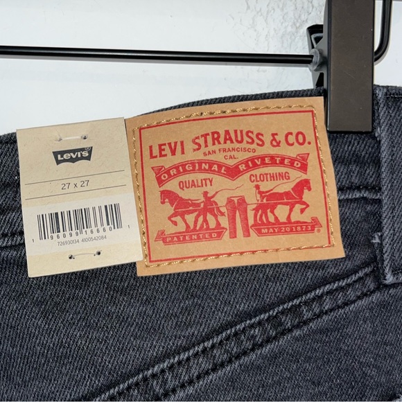 LEVI’s Ribcage Straight Ankle Button Fly Black Jeans - Picture 9 of 9